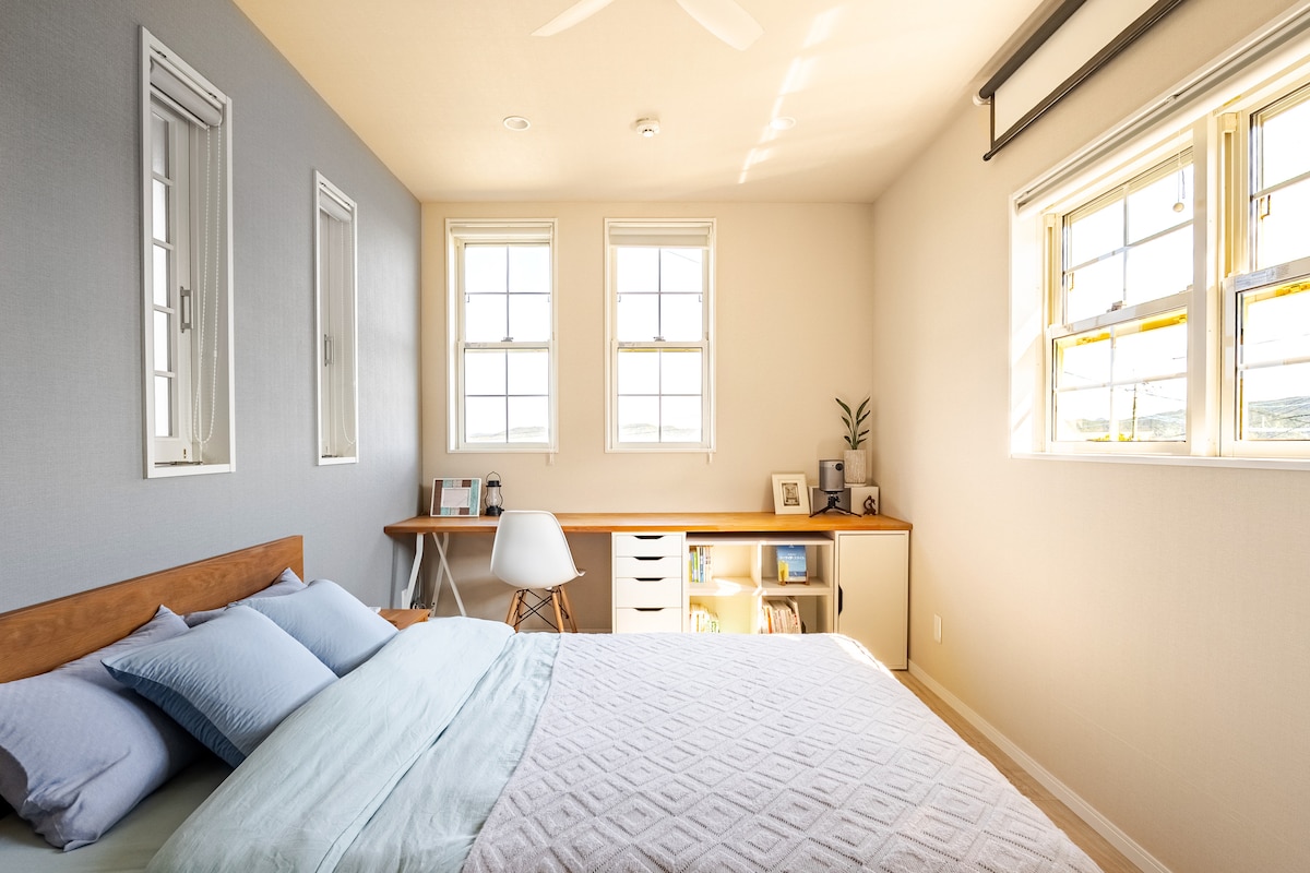 საძინებელი 1