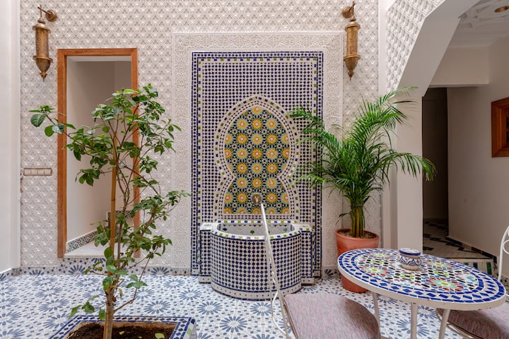 Authentic And Luxurious Riad Center Medina Rabat - Rabat
