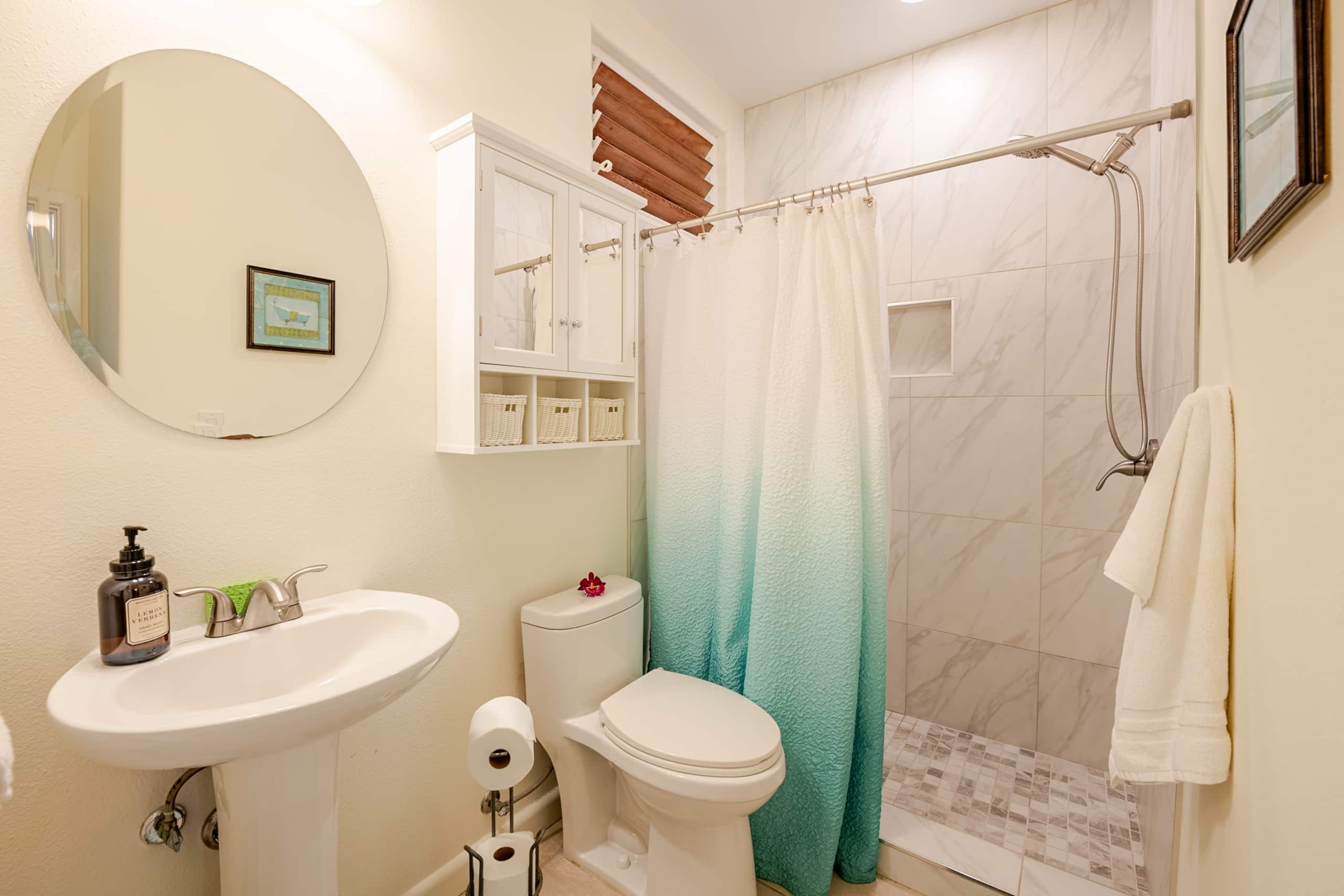 Guesthouse in Kailua-Kona · ★4.89 · 1 bedroom · 1 bed · 1 shared bath - Image 13