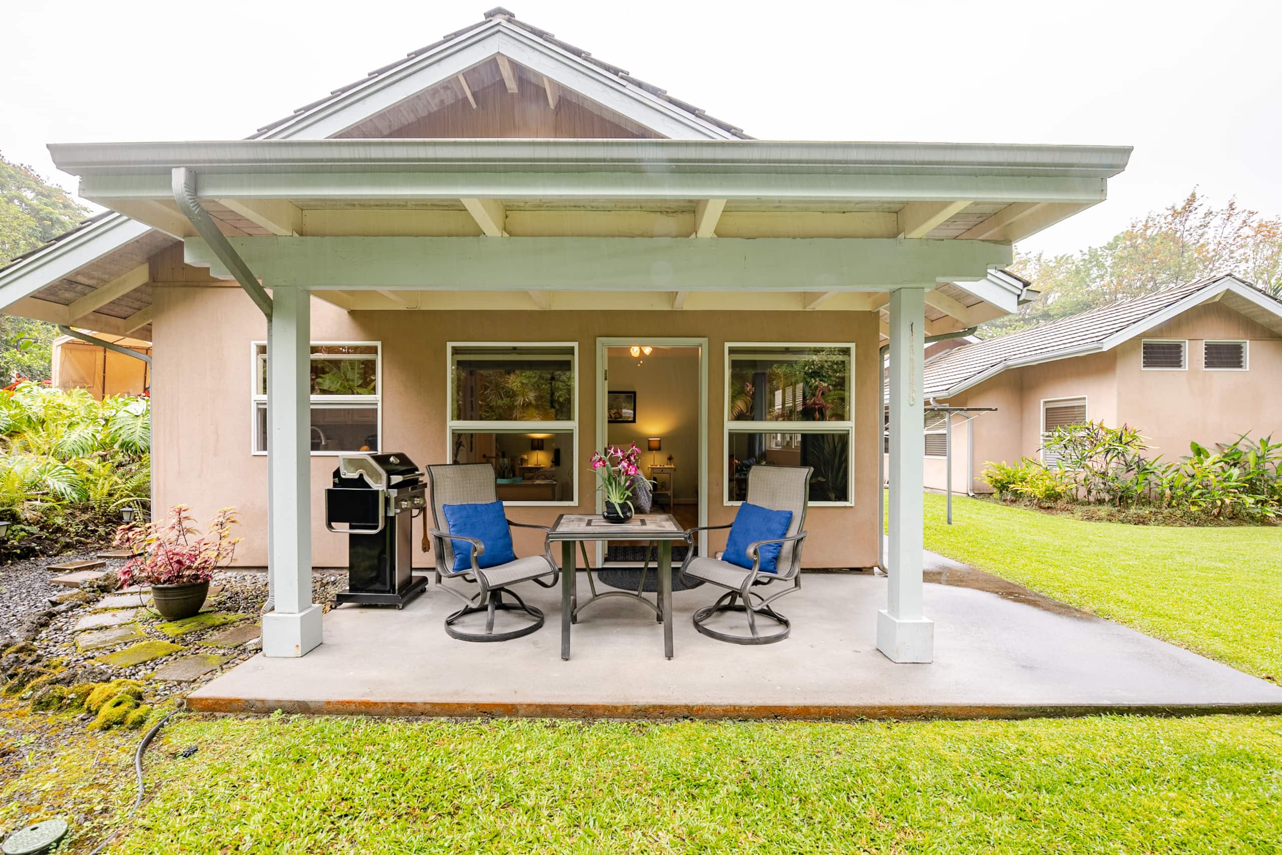 Guesthouse in Kailua-Kona · ★4.89 · 1 bedroom · 1 bed · 1 shared bath - Image 16