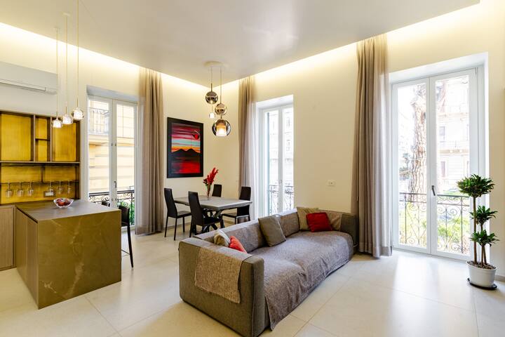 [Mergellina – Stazione Metro] Luxury Light gallery image 2