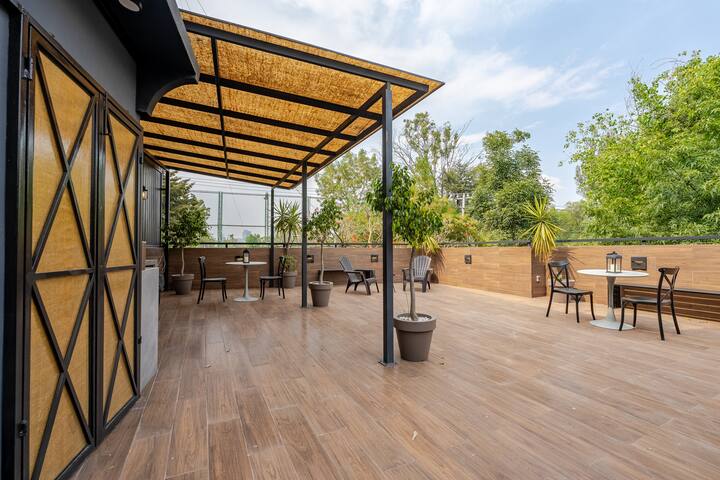 Designer’s House in La Roma gallery image 5