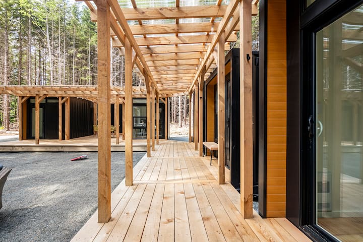 Jordan River | West Coast Retreat w/Cedar Sauna