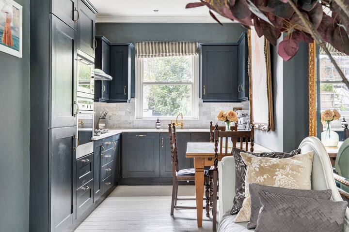 Magical Georgian House Angel, Islington gallery image 4