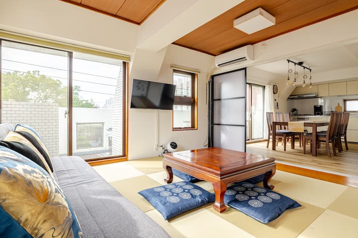 圧巻眺望バルコニー/ペントハウス・メゾネット/専用ジム付/88㎡/8名/メトロ駅徒歩5分/新宿10分 gallery image 2