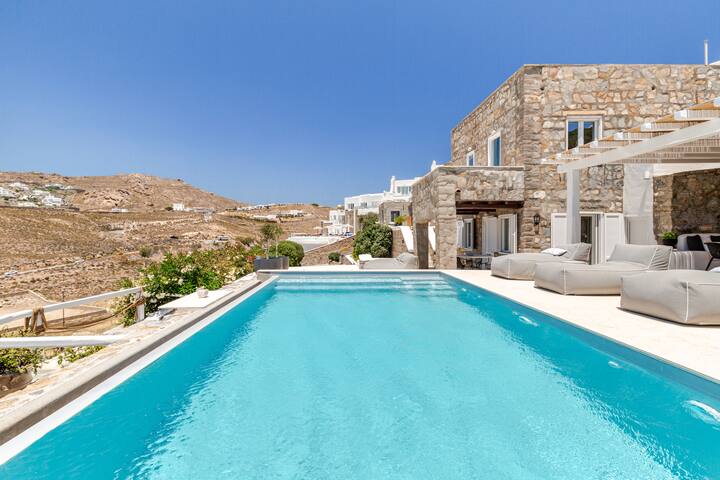 Eternity Blue Villa gallery image 2