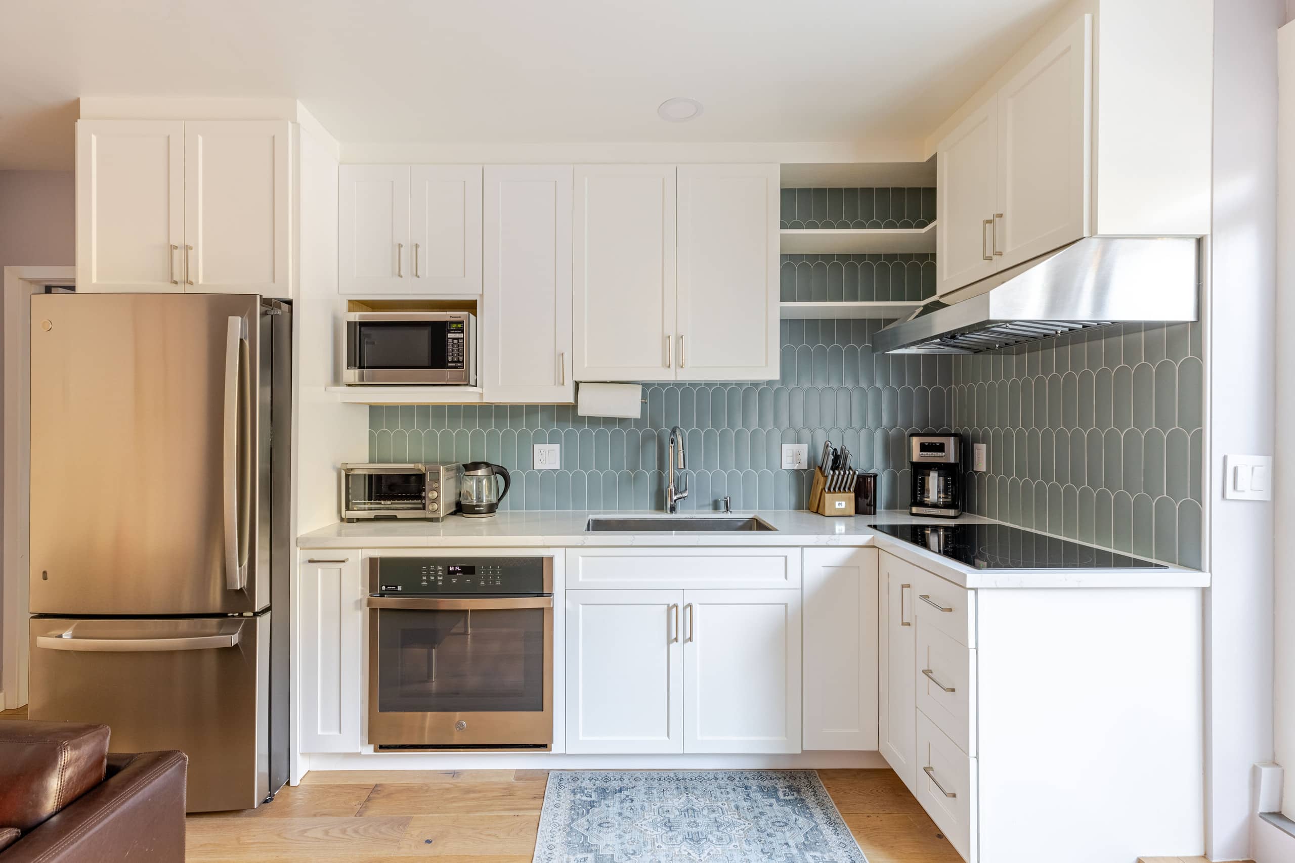 Guesthouse in San Francisco · ★4.97 · 2 bedrooms · 2 beds · 1 bath - Image 11