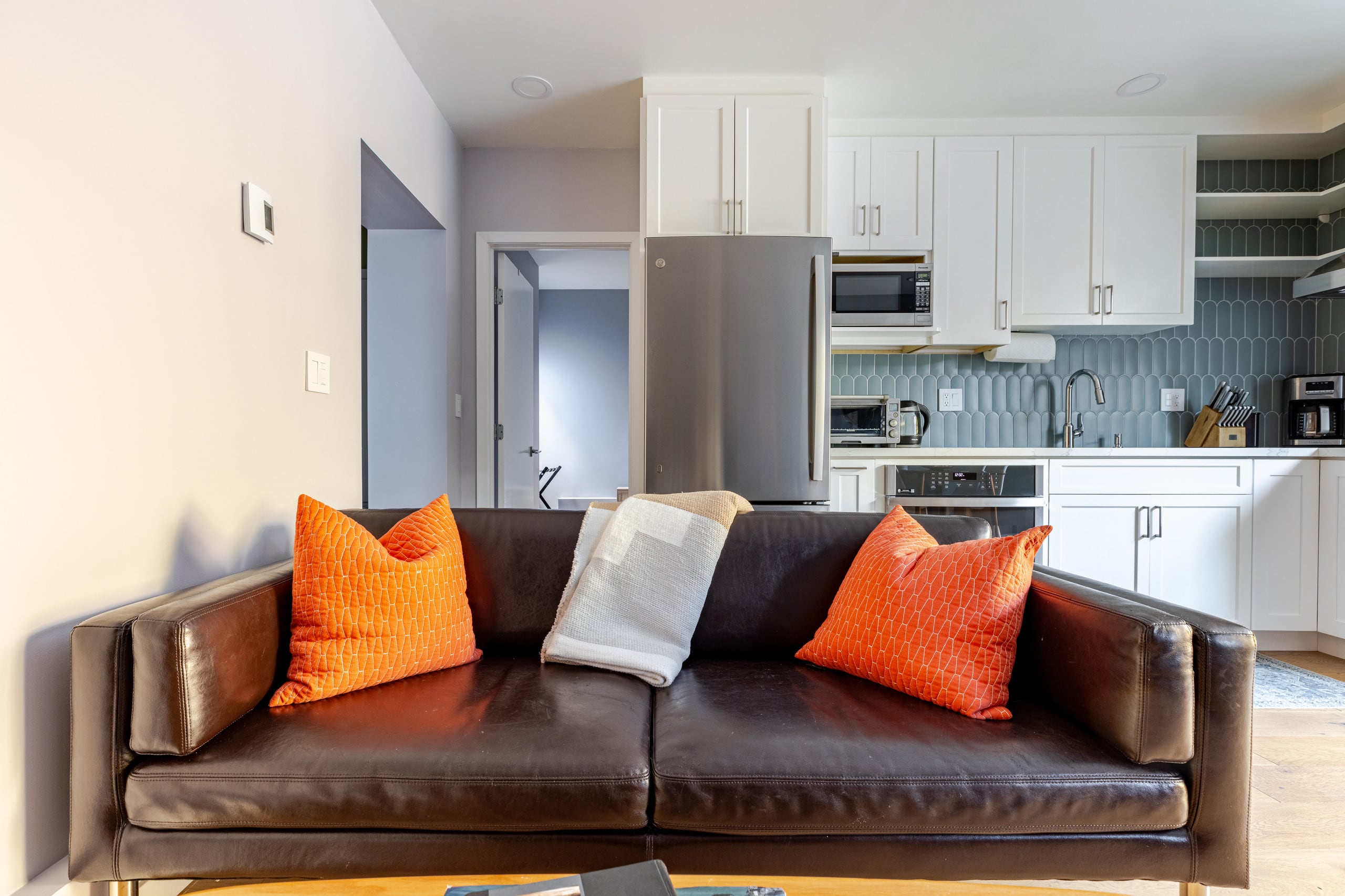 Guesthouse in San Francisco · ★4.97 · 2 bedrooms · 2 beds · 1 bath - Image 5