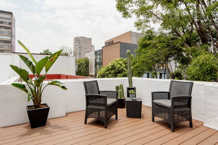 LUX Home in Polanco | Walk to Culture gallery image 4