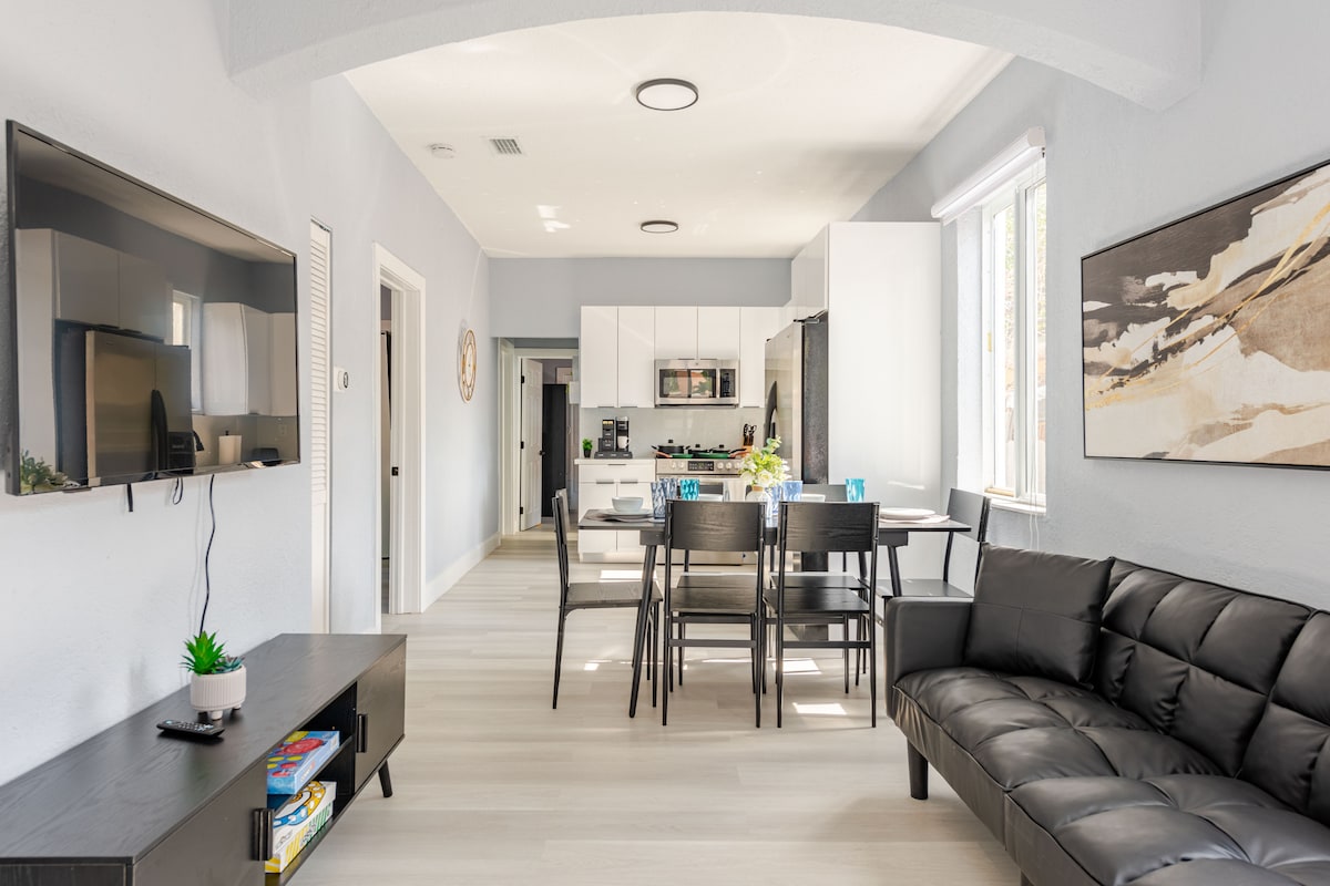 Popular Airbnb listing: Miami nearWynwood/Downtown/Midtown/Design District in Santa Clara