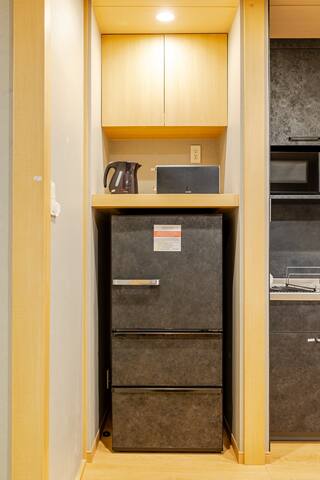 Shinjuku 15min walk, 9 beds, Designer Ryokan gallery image 4