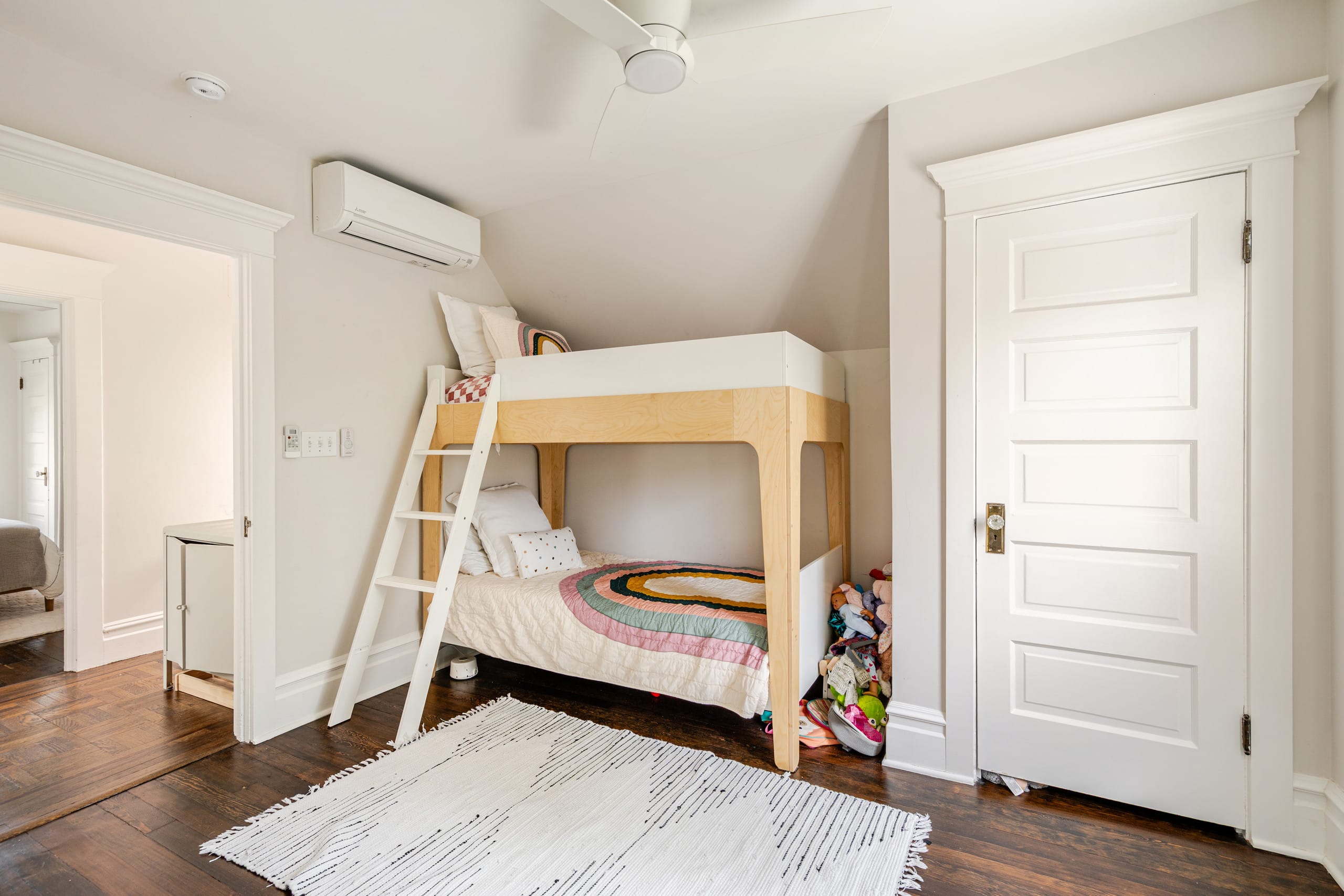 Home in San Francisco · ★5.0 · 3 bedrooms · 4 beds · 2 baths - Image 17