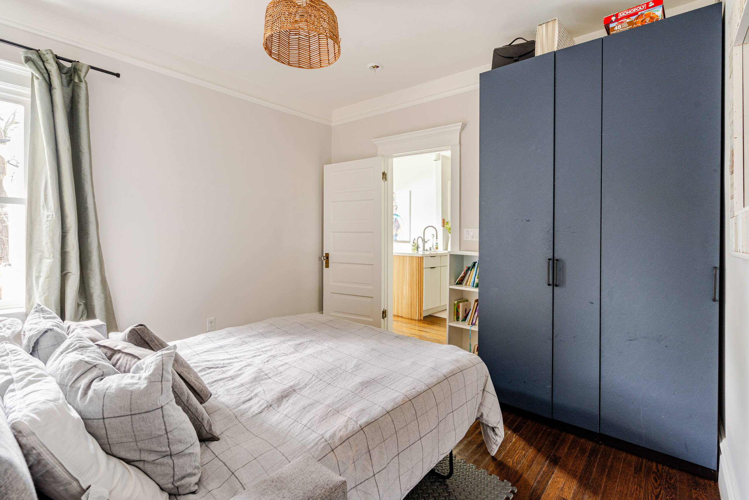 Home in San Francisco · ★5.0 · 3 bedrooms · 4 beds · 2 baths - Image 21