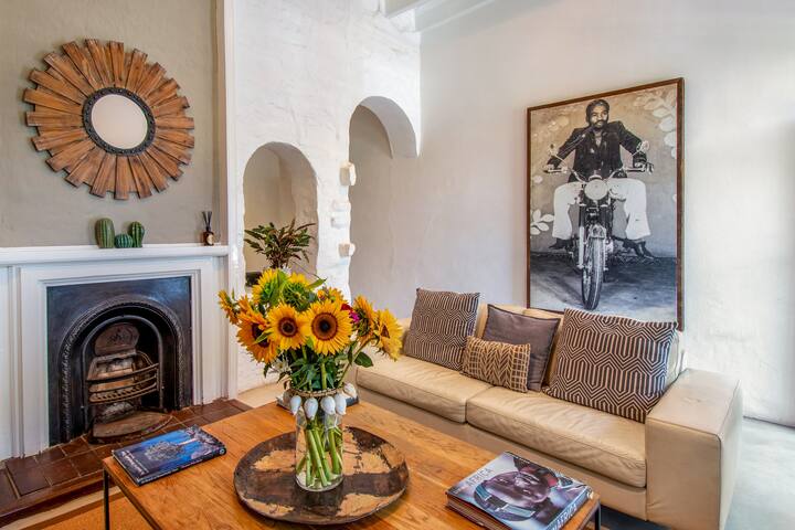 See Table Mountain from a Historic Home gallery image 2