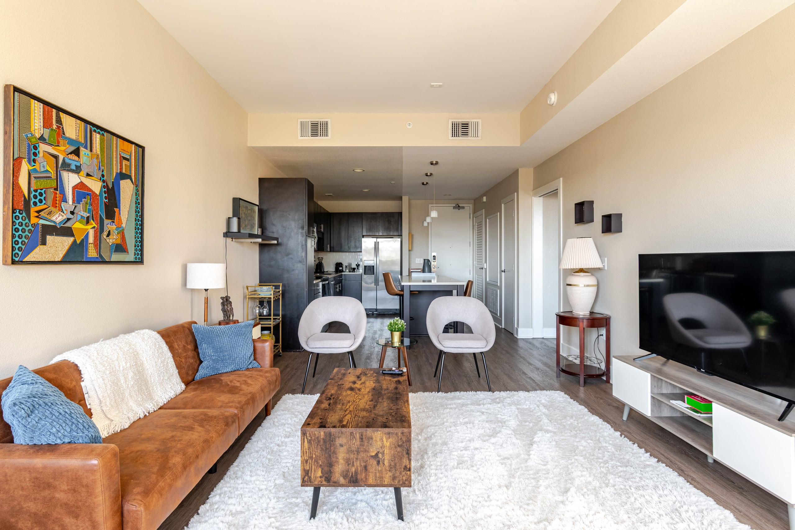 Lux Apartment-Pool/Parking/Spa - Image 11