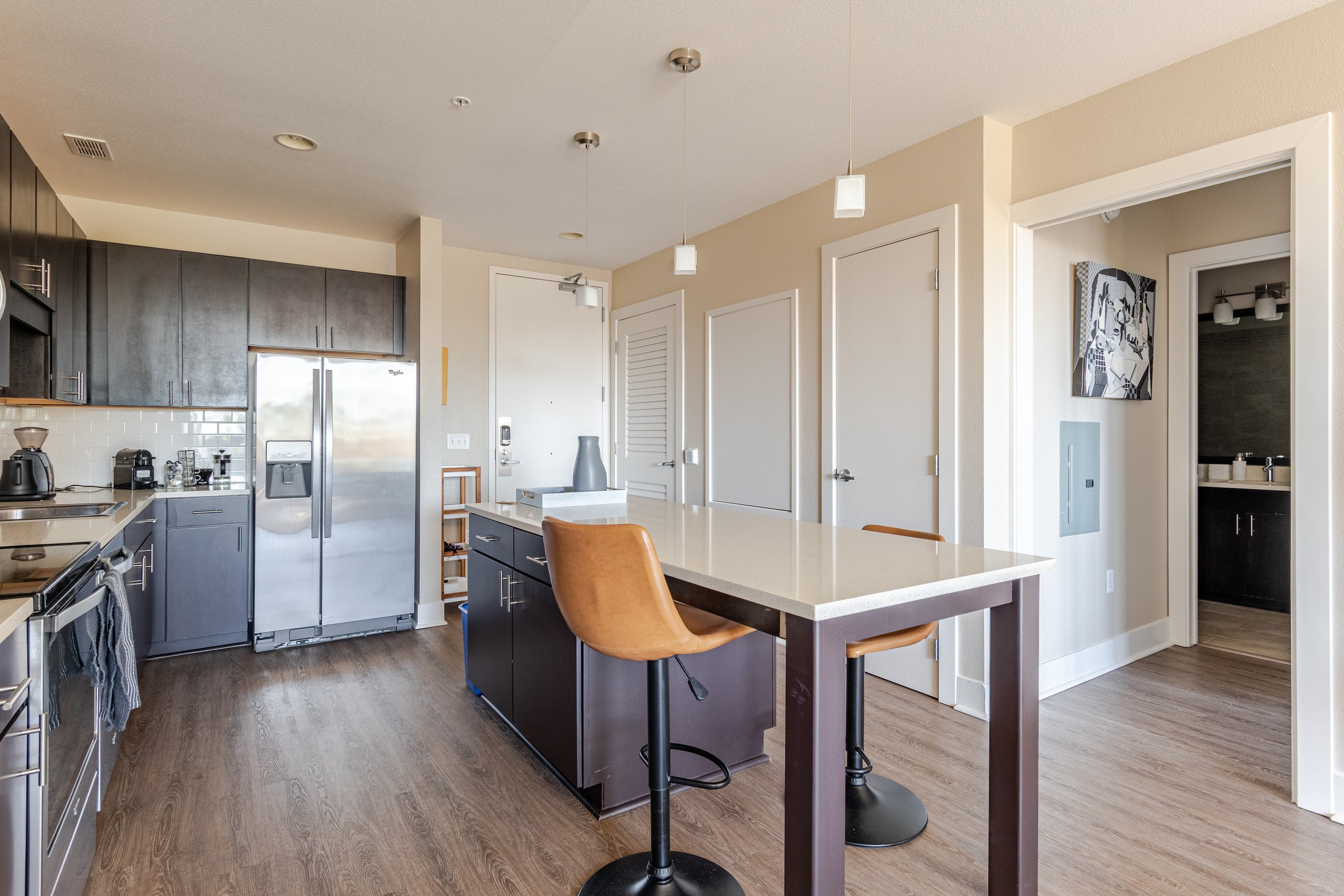 Lux Apartment-Pool/Parking/Spa - Image 26