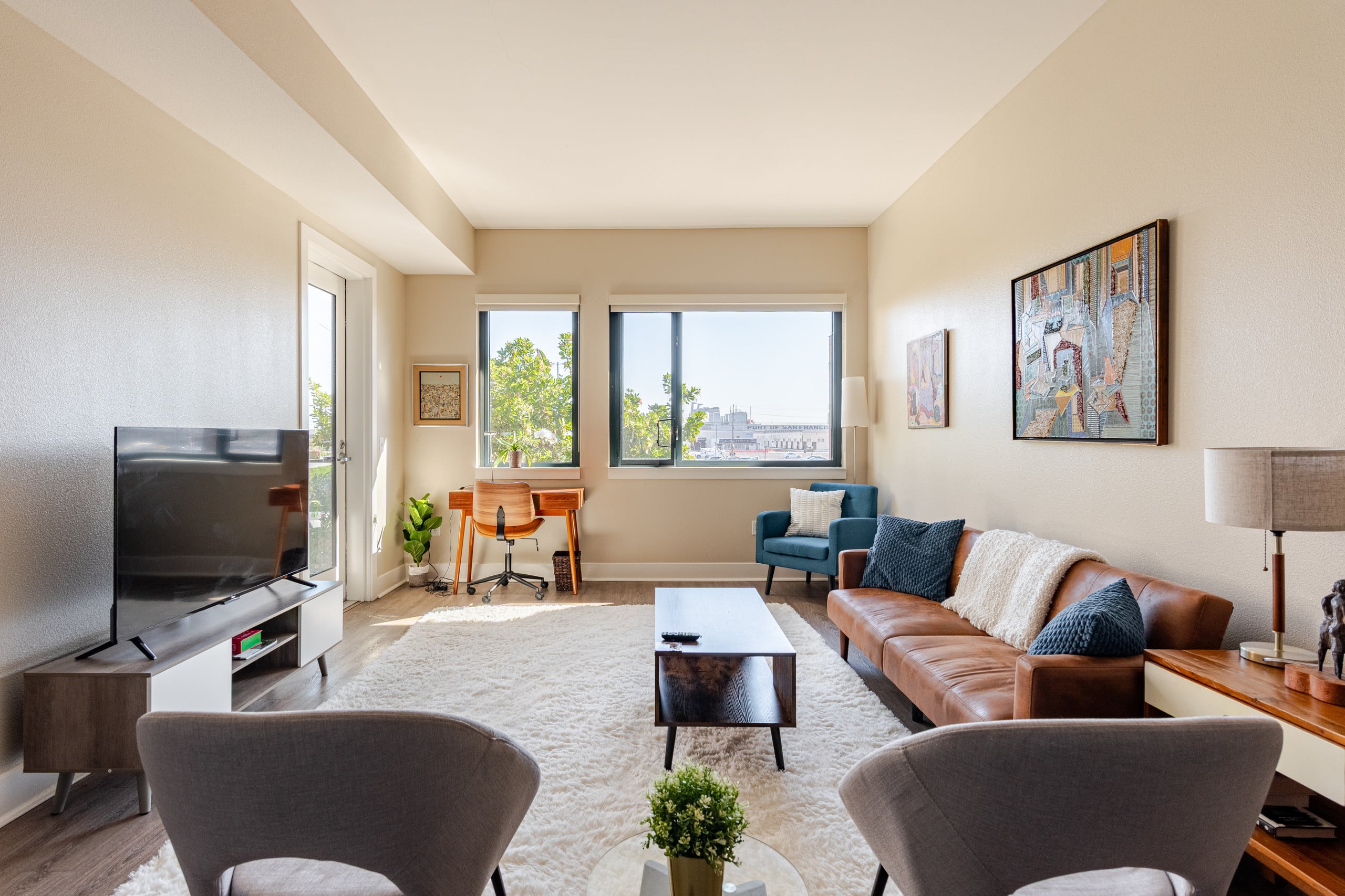 Lux Apartment-Pool/Parking/Spa - Image 8