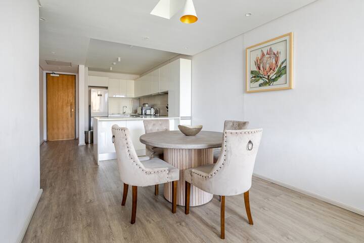 Techish apartment gallery image 4