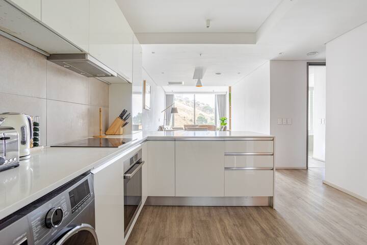 Techish apartment gallery image 5