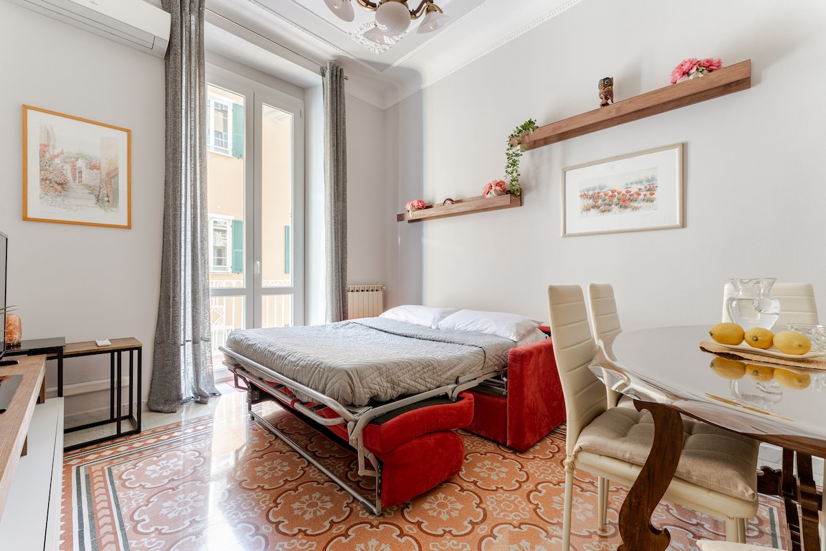 Annuncio Airbnb popolare: Your home in the center - House in the Prione a La Spezia