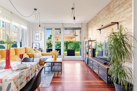 Lovely apartment with garden