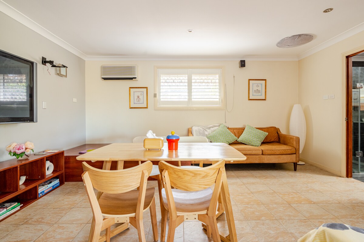 Private Hillside Suite
