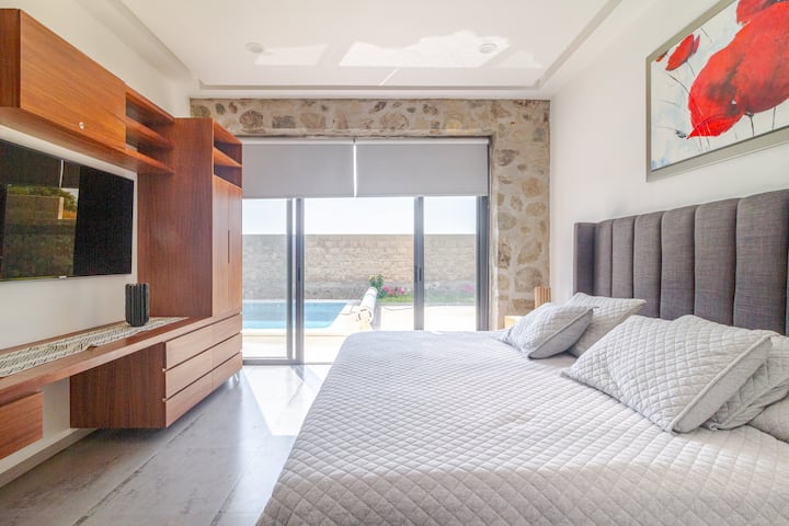 Schlafzimmer 4