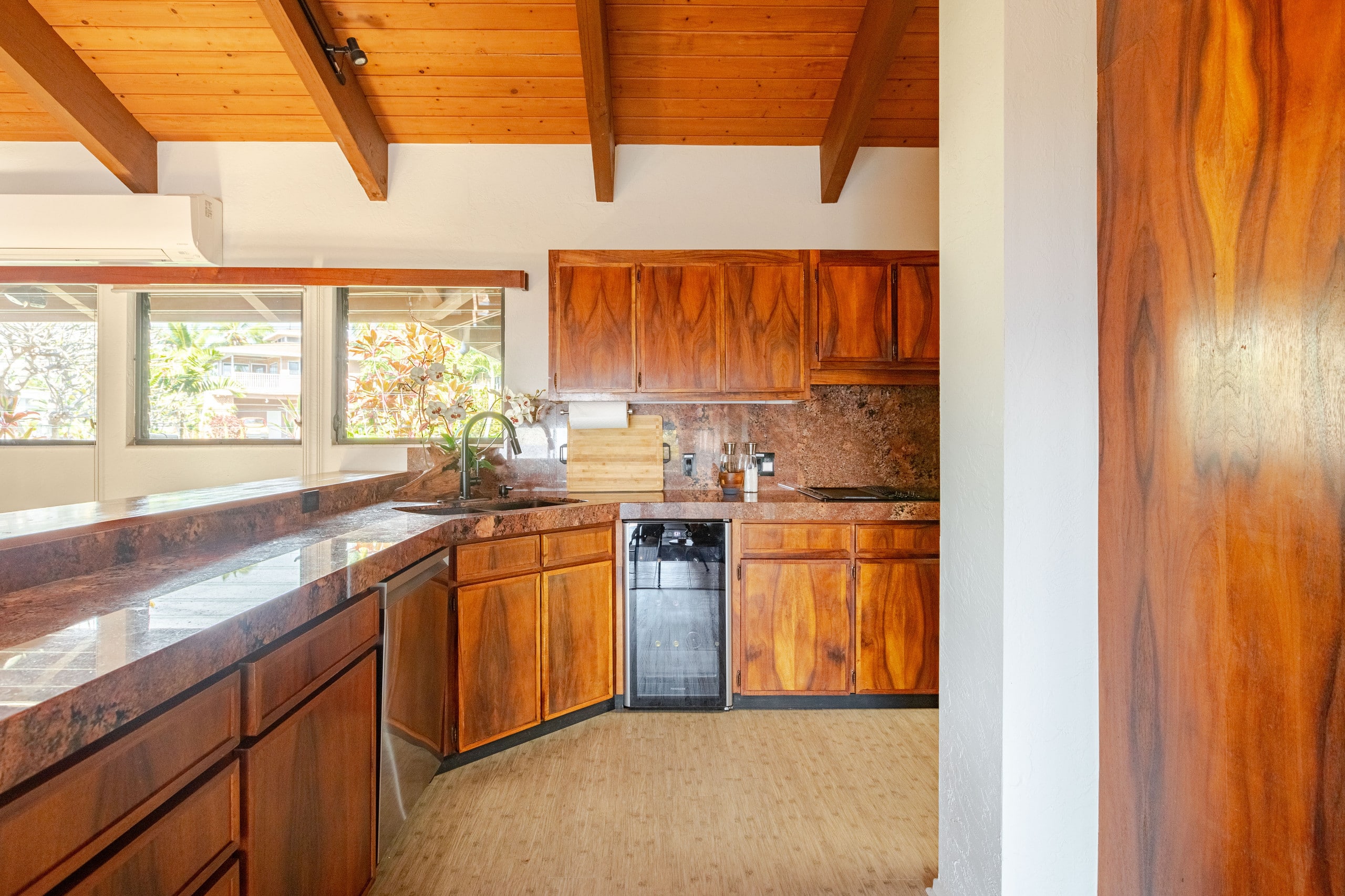 Home in Kailua-Kona · ★5.0 · 3 bedrooms · 4 beds · 2 baths - Image 19