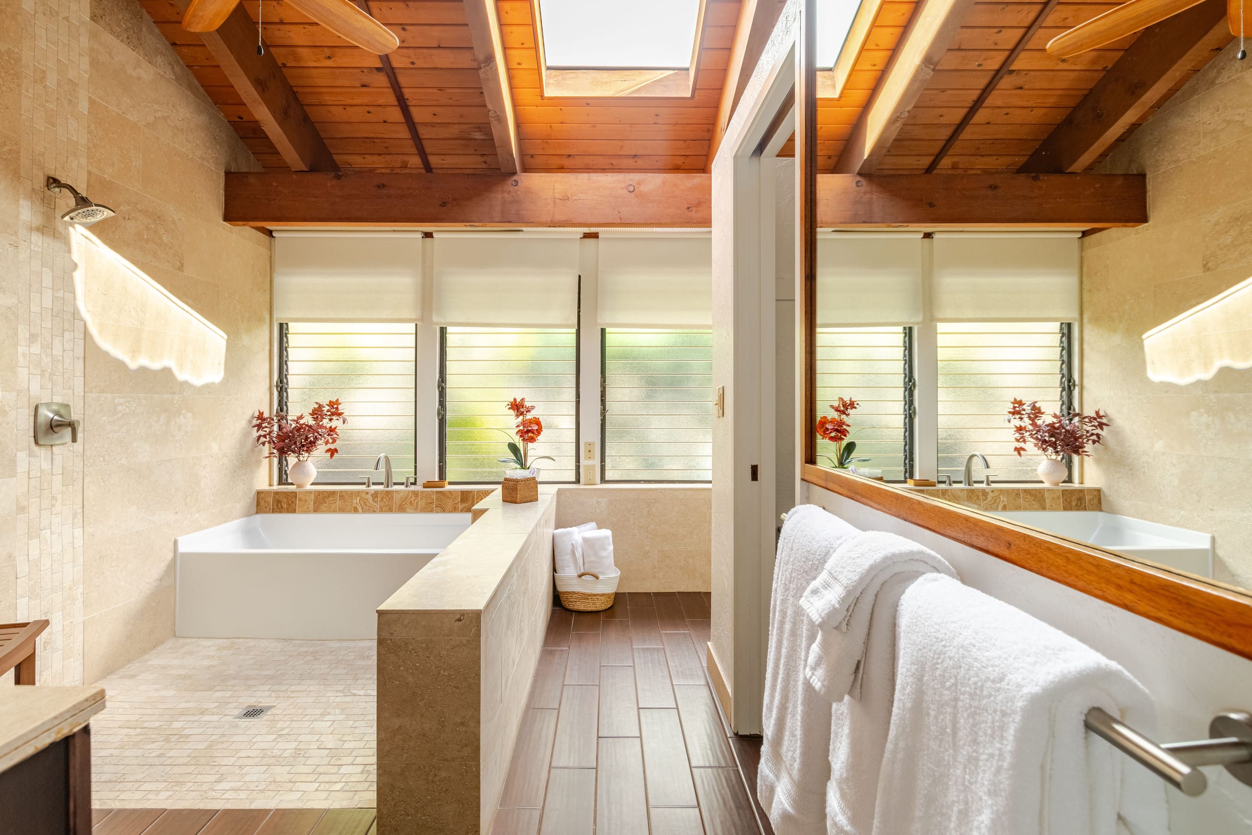 Home in Kailua-Kona · ★5.0 · 3 bedrooms · 4 beds · 2 baths - Image 49