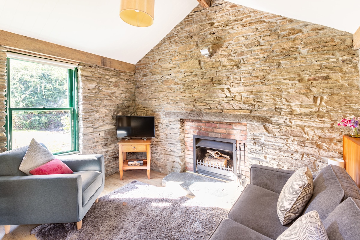 Top performing Airbnb: Heart of Gold in Gibbston Valley in Wakatipu Outer