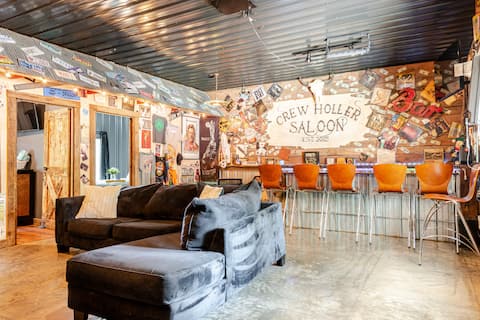 The Hideout at Crew Holler