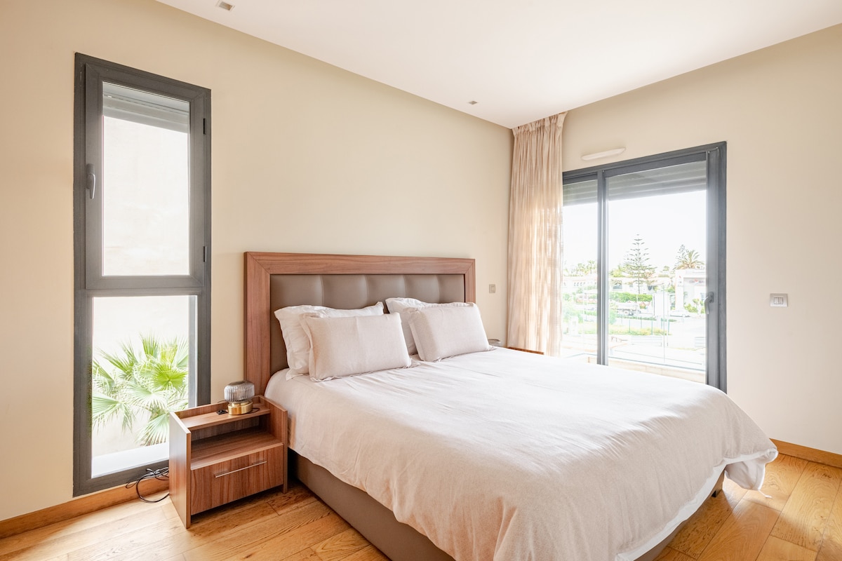 Condo in Casablanca  50  2 bedrooms  3 beds  3 baths - image 2