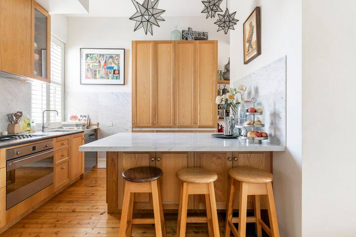 South Melbourne Gem on Emerald Hill gallery image 3