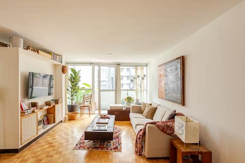 Artsy 1 Bdr Apt in Juarez
