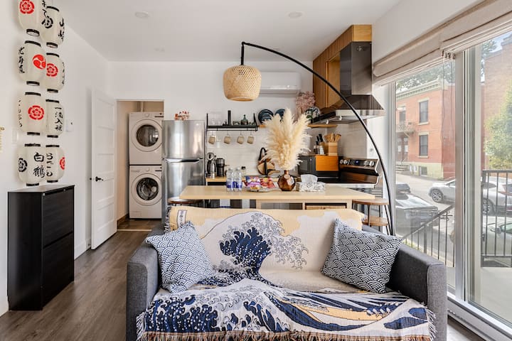 Luxury Japanese Stylish SuperClean APT in Montreal