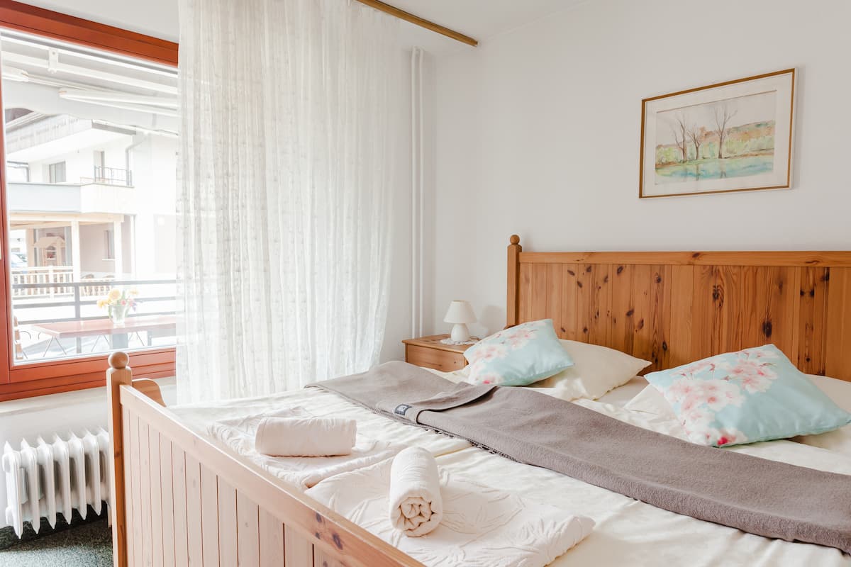 Room Viktorija