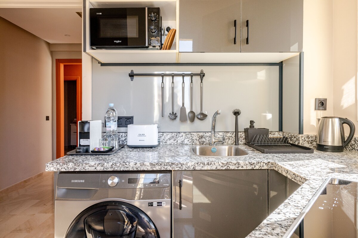 Rental unit in Casablanca  50  2 bedrooms  2 beds  15 baths - image 3