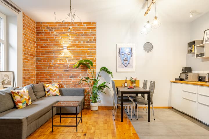Next To The Main Station | Ac | Lubicz Street - Krakau
