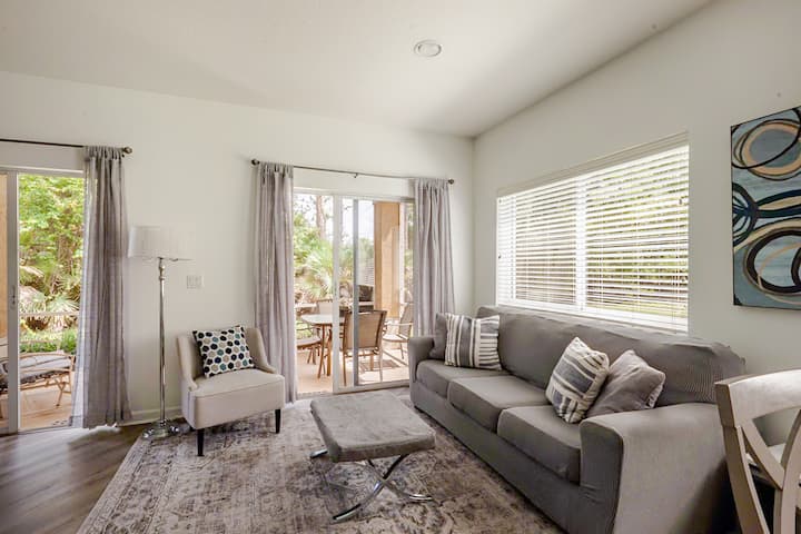 Relaxing Getaway On Pga Golf Course! - Port St. Lucie, FL