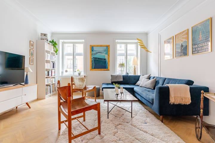 Stylish 4BR apartment in Vesterbro, Copenhagen gallery image 3