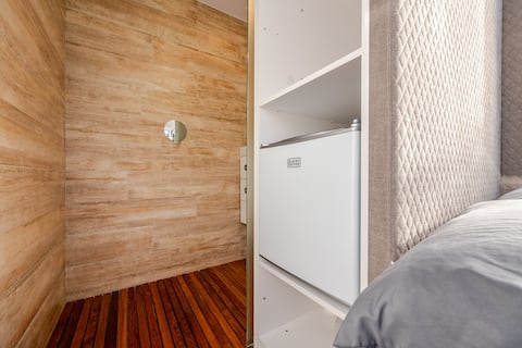Popular Airbnb listing: 3D Printed Micro House (unit B) 20min EAST Airport in Airport North