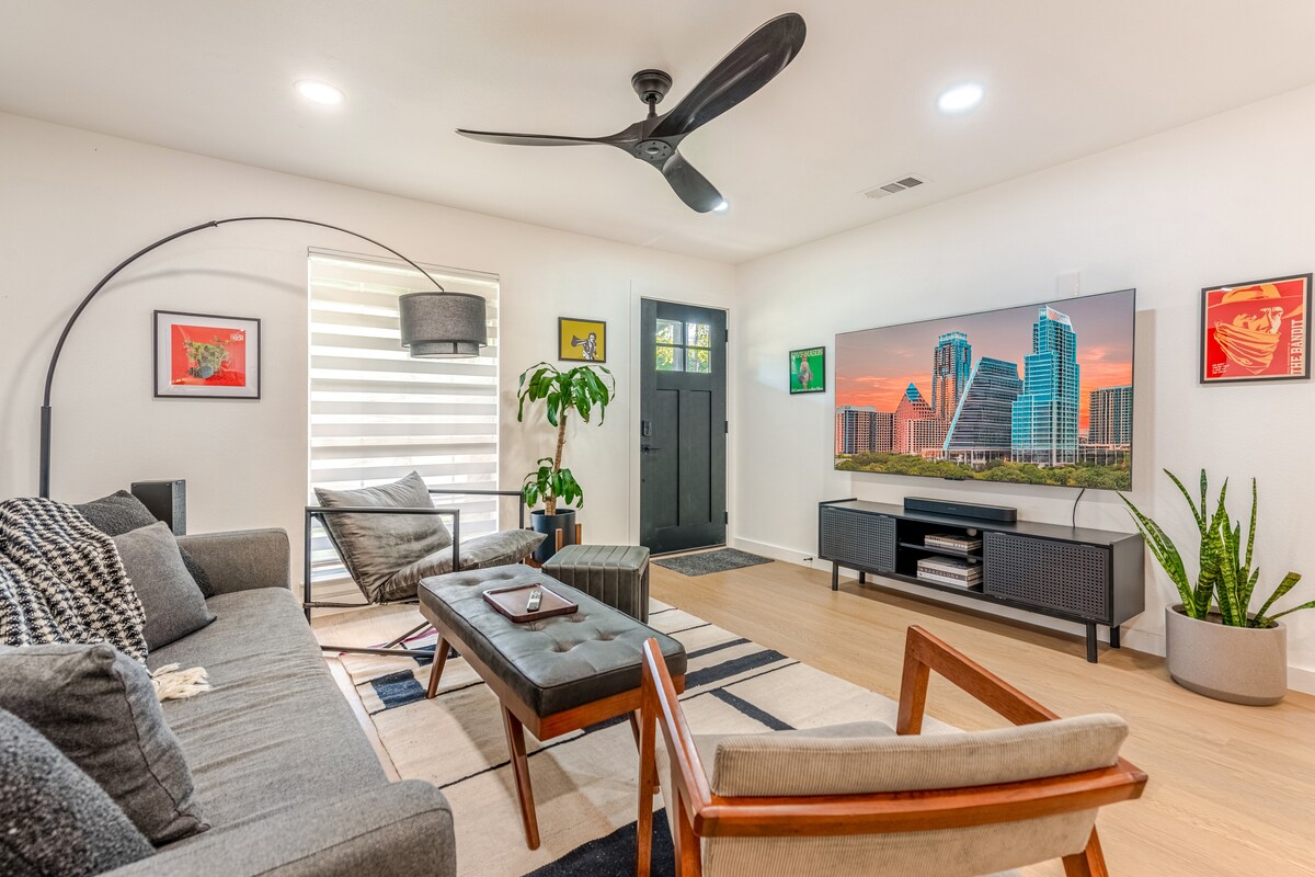 Successful Airbnb property: TexaCali | South Congress in Dawson