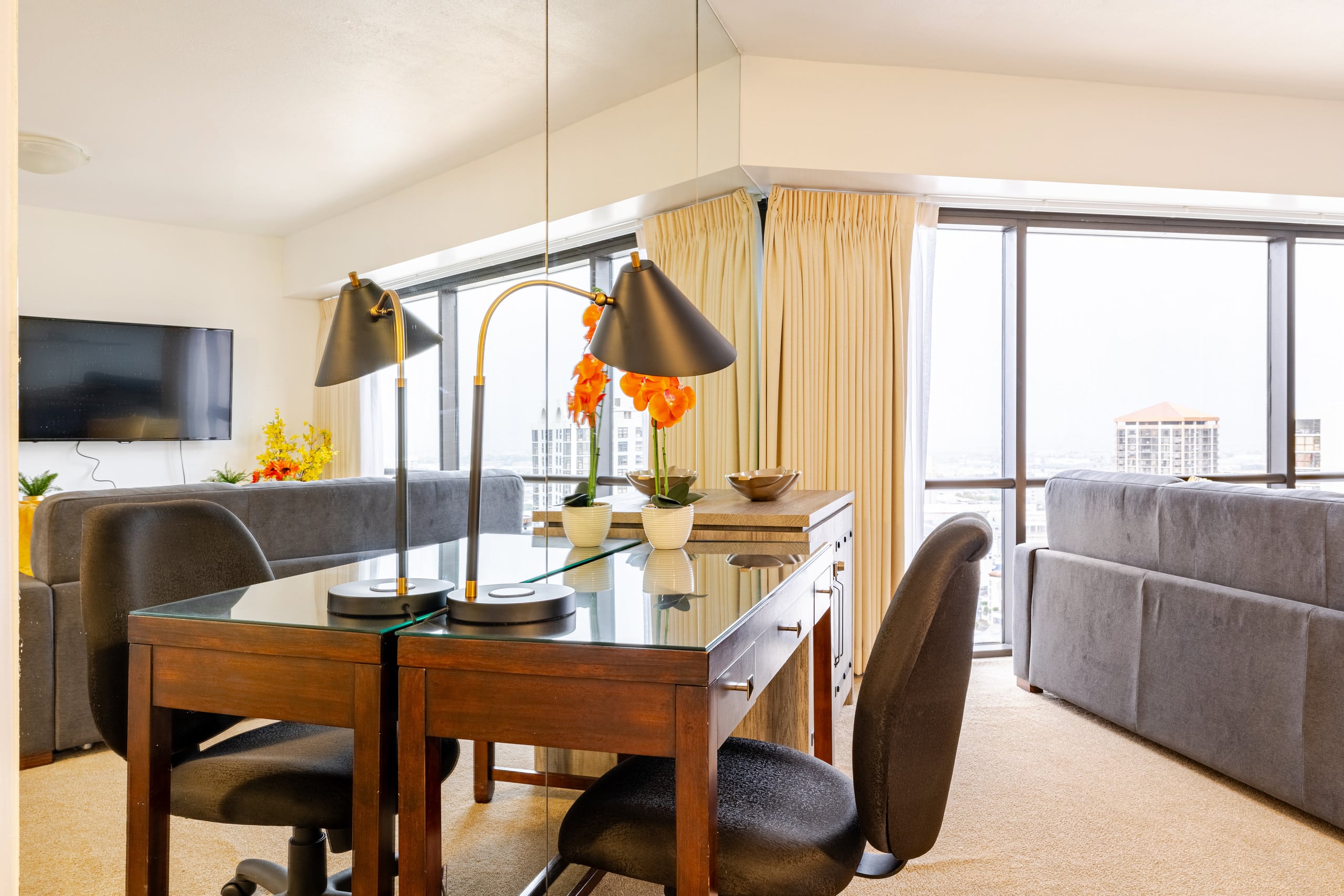 Honolulu Ocean View Abode w/ Parking, AC & Laundry - Image 20
