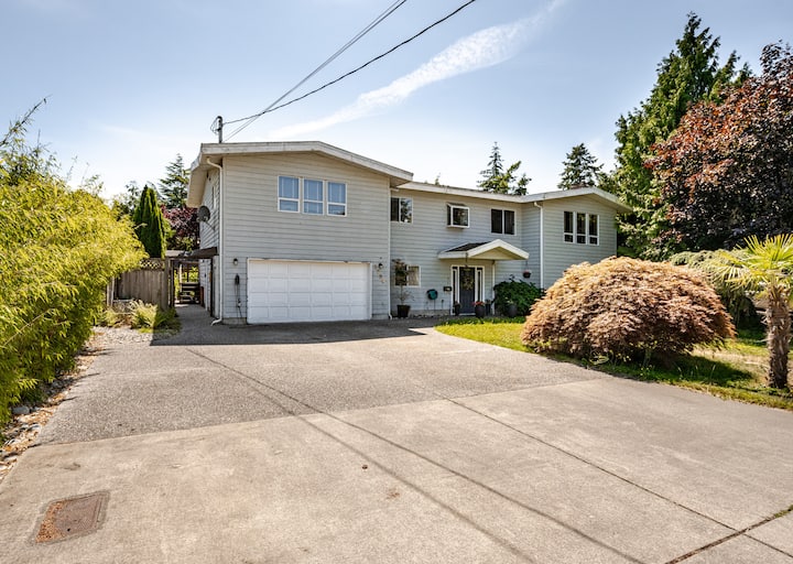 Serene Garden Suite - Ladner