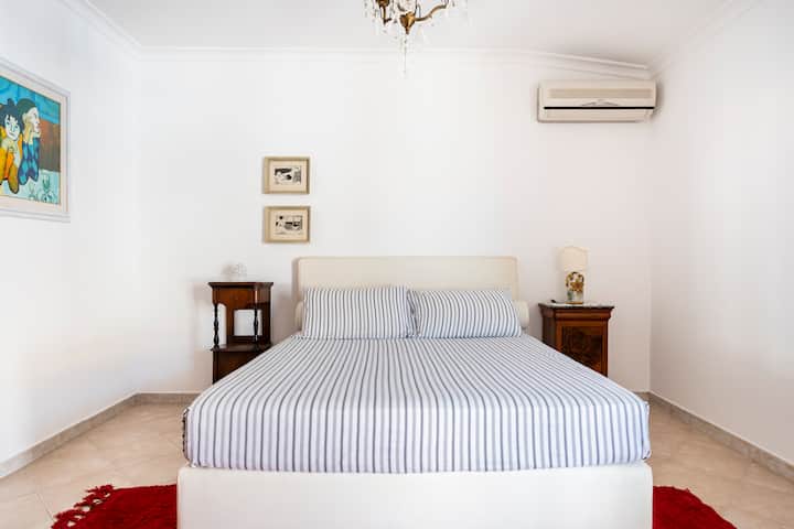 ಬೆಡ್‌ರೂಮ್ 1