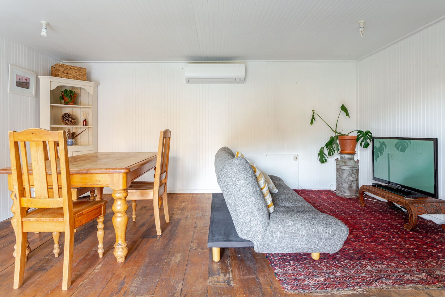 The Rustic Alpine Cottage 4