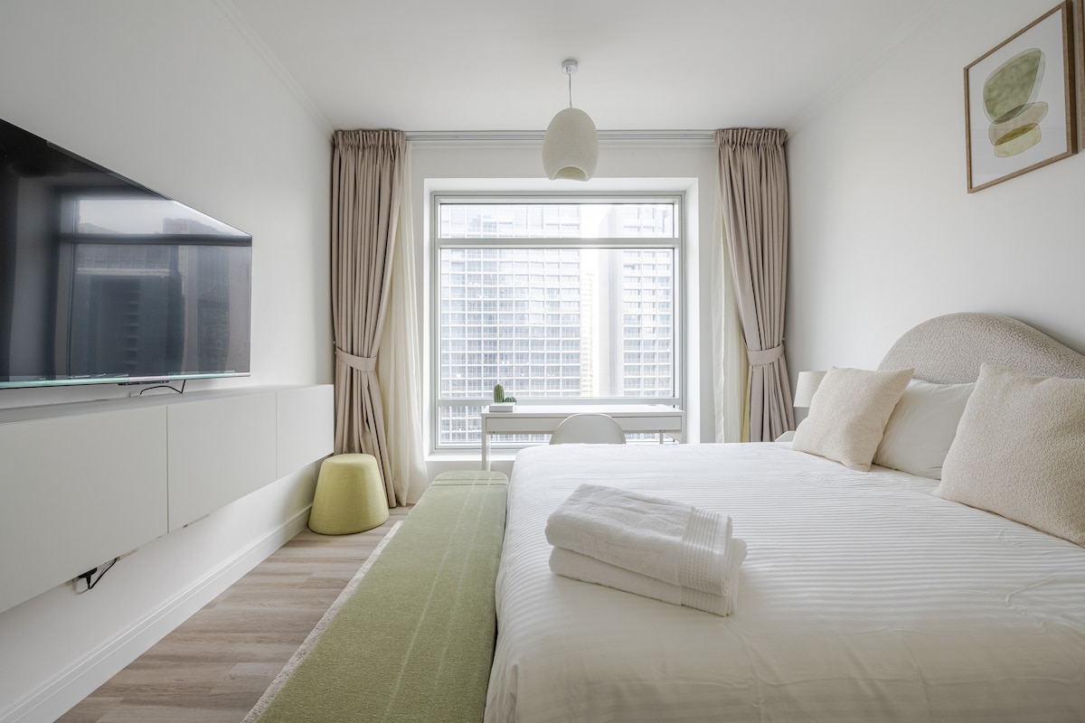 1 Bedroom Furnished Apartment | Burj Views 3