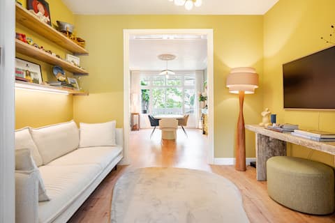 Successful Airbnb property: Boutique-Style Apartment in The Pijp in Oude Pijp