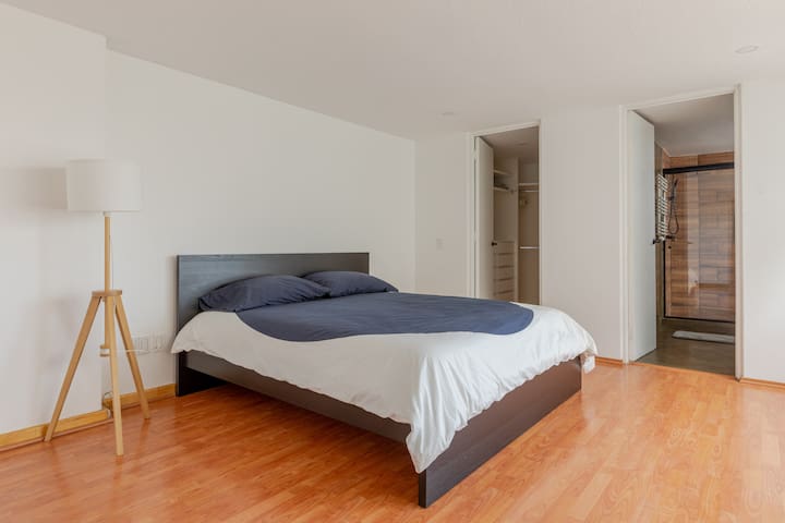 Elegant Apt by Mazaryk, Polanco gallery image 2