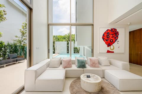 Spacious 3 Bedroom Villa on Bangtao